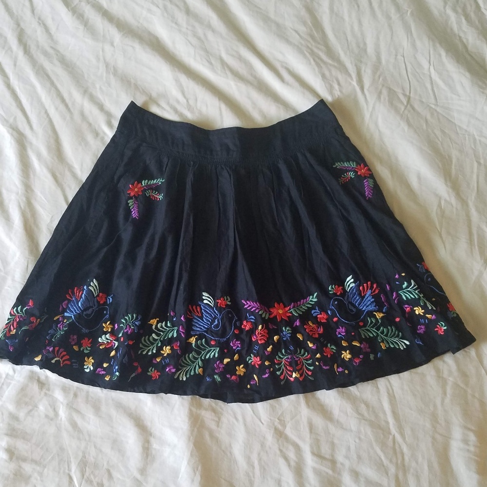 H&M Black Full Skirt with Pockets
